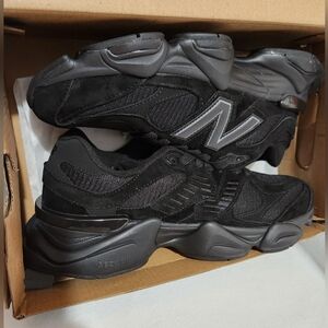 Men's NB 9060 Black size 9.5